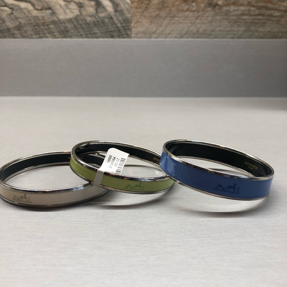 SOLD!! HERMÈS enamel bangle bracelets - Picture 2 of 5